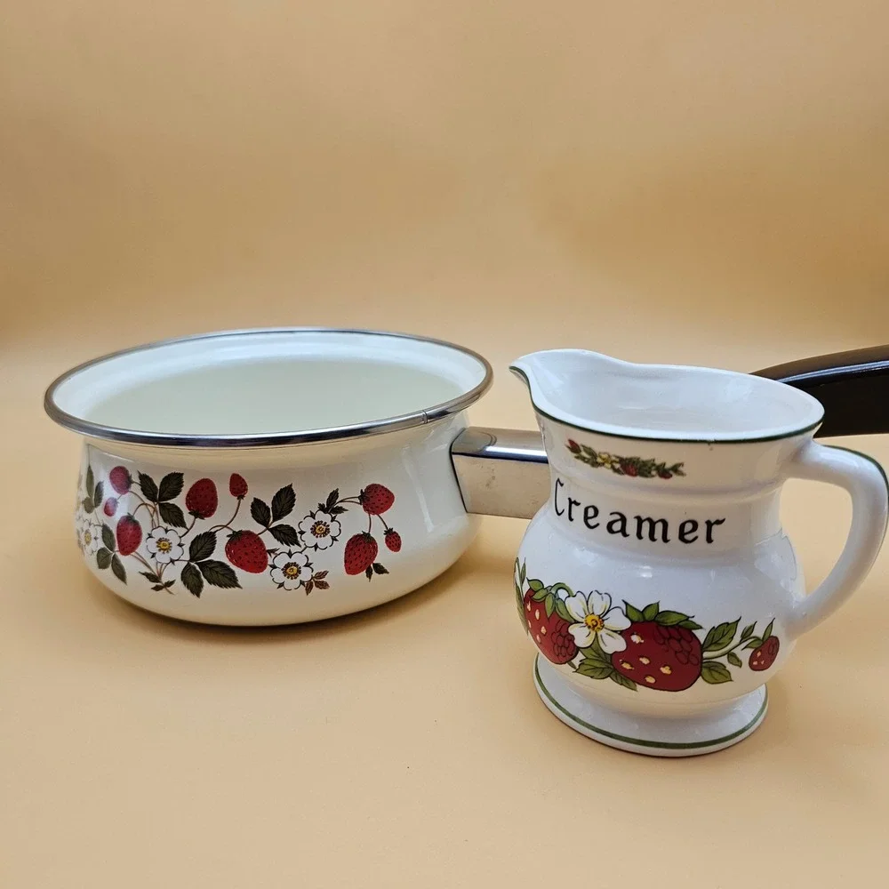 Sheffield Strawberries n Cream Enamel Saucepan‎ Pot with Creamer Pitcher Set
